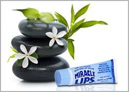 Protect and treat your lips as well as your facial skin! - HOLOCUREN - Official Website